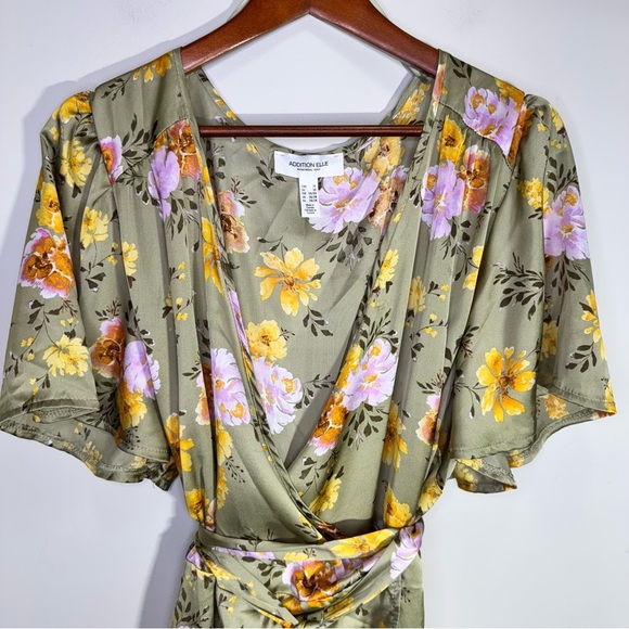 Addition Elle Floral Flutter-Sleeve Wrap Dress Size 3x - Picture 6 of 15